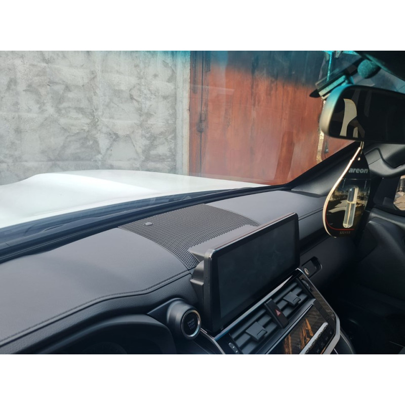 Android head unit FORS.auto for Toyota Land Cruiser LC300 (4+64Gb, 12.3") 2021+