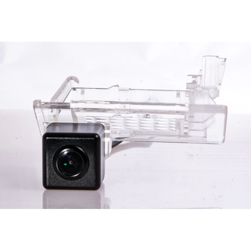 Rearview camera Fighter CS-HCCD+FM-12 for VW Golf VI, Jetta, Passat (B7), Touareg, Touran, Polo Sedan